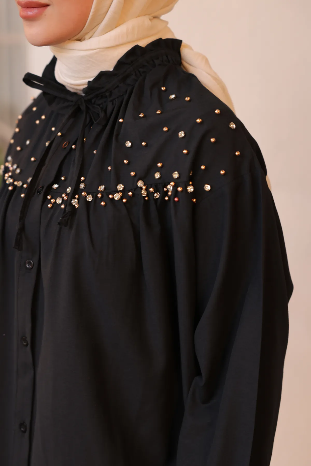 benguen  61546 Hijab-Hemd mit Perlendetail, Schwarz