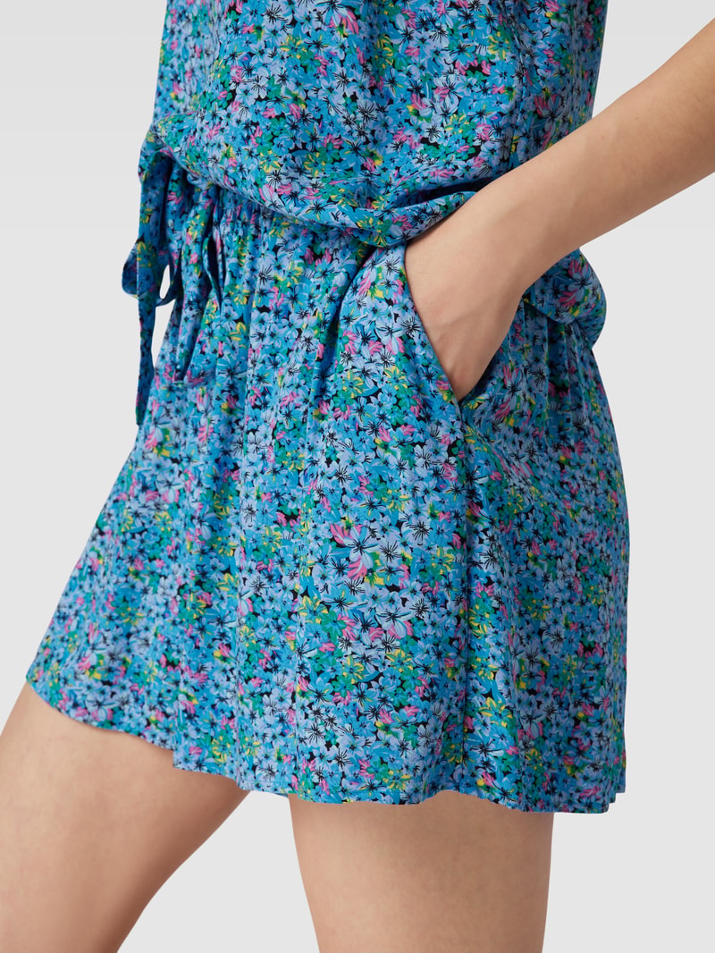 Shorts aus Viskose mit Bindegürtel Modell 'JASMIN' in bleu