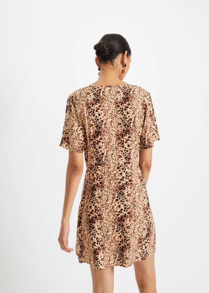 Kleid mit Cut-Out aus nachhaltiger Viskose