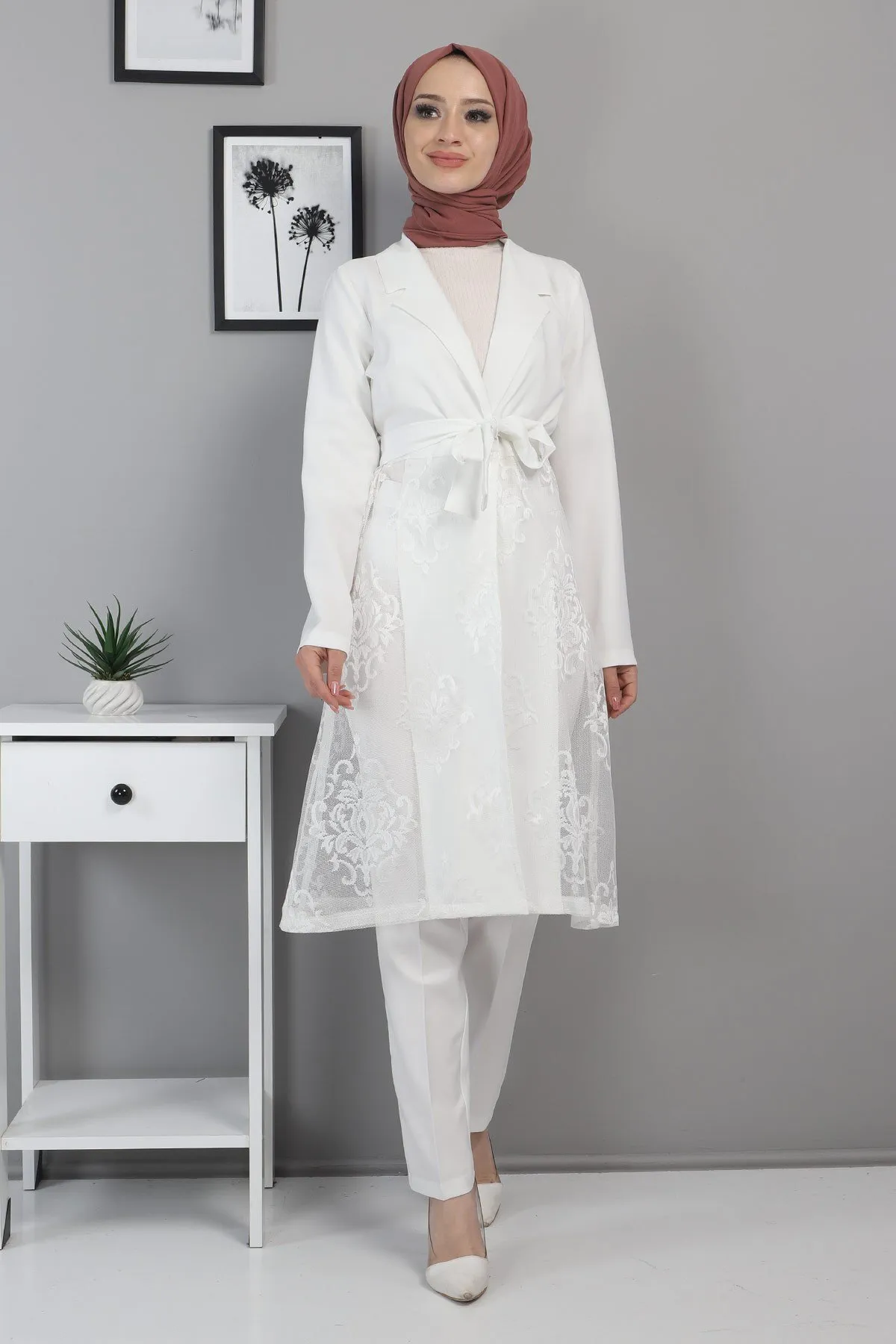 Modamihram  Spitzenanzug Weiß 9331