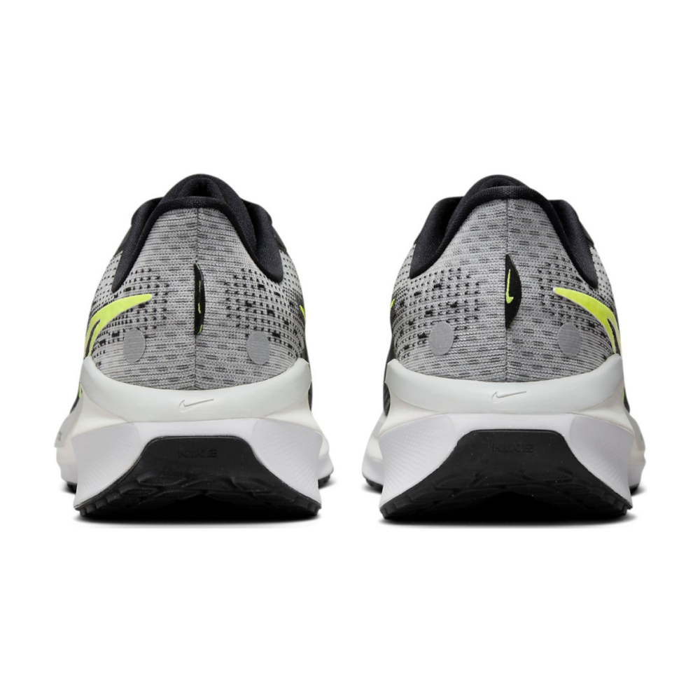 Nike Vomero 17 FB1309-001 / schwarz