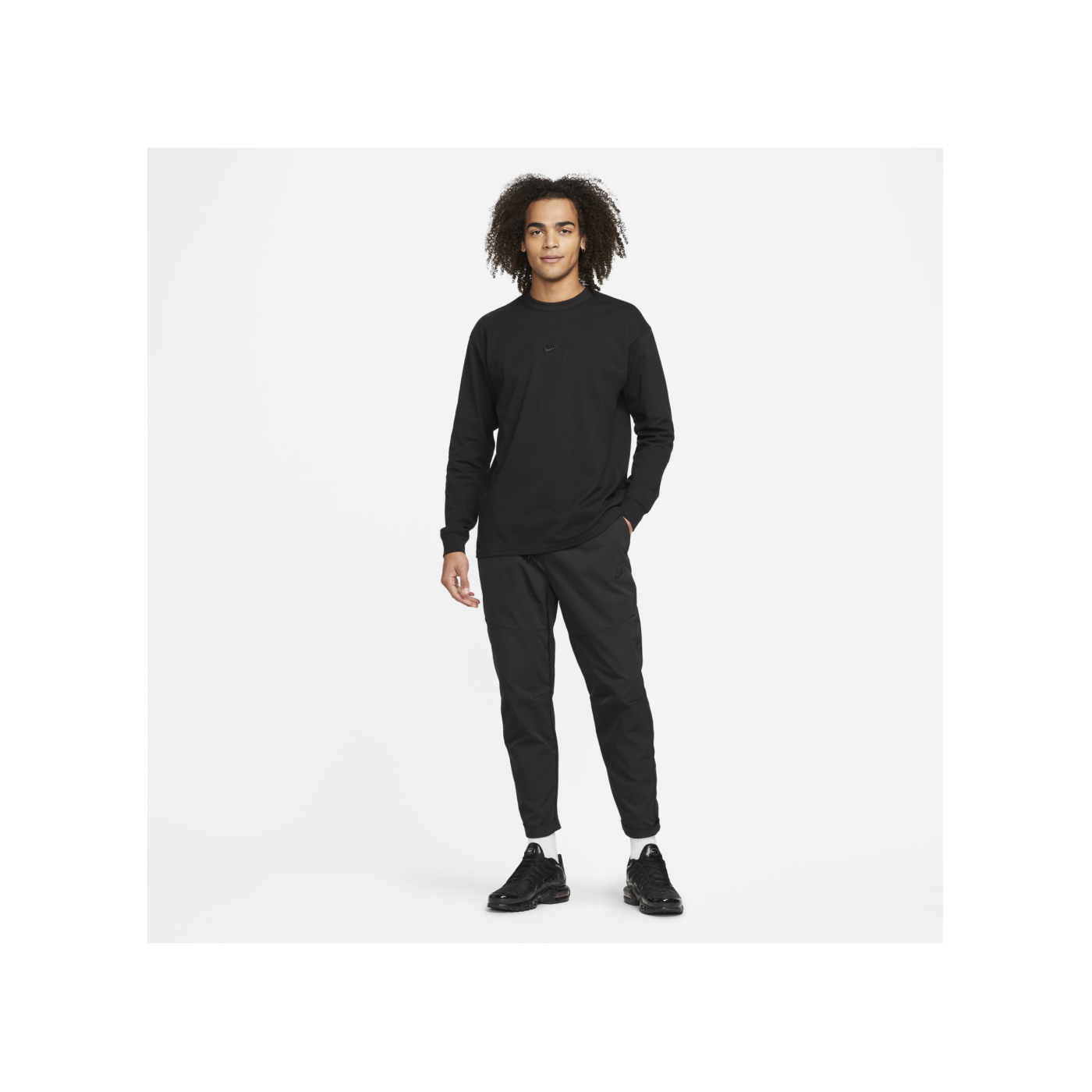 Nike Essential Premium Sweatshirt Schwarz F010