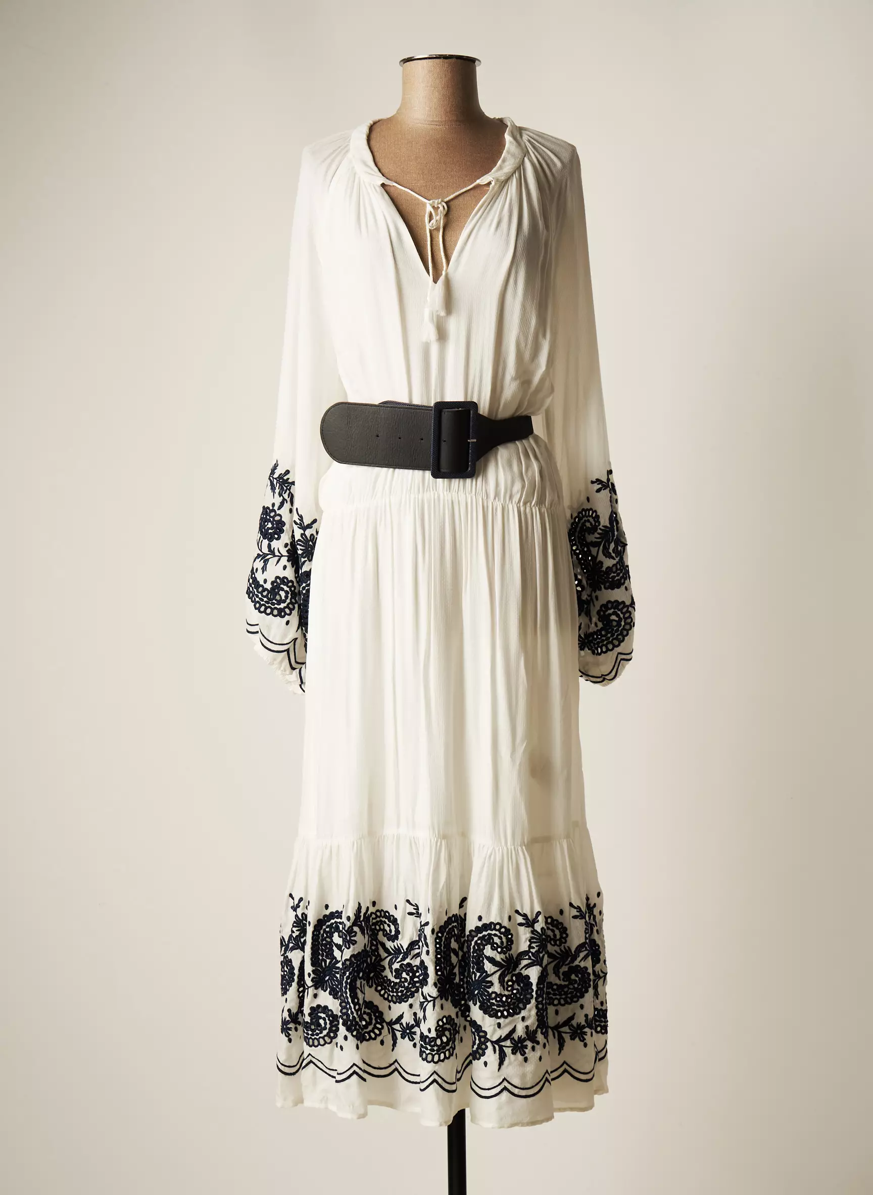 Kocca Robes Longues Femme couleur blanc
