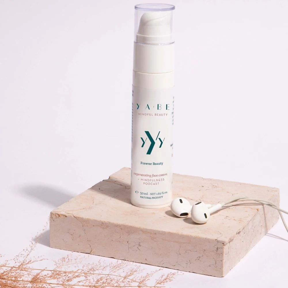 YYY Face - Forever Beauty regenerirajuća krema za lice - 24-satni hidratantni tretman lica, regenerirajući tretman