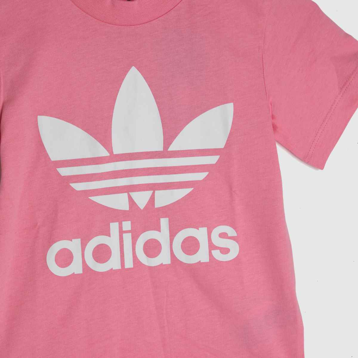 adidas – Rosa t-shirt med trefoil-motiv för barn