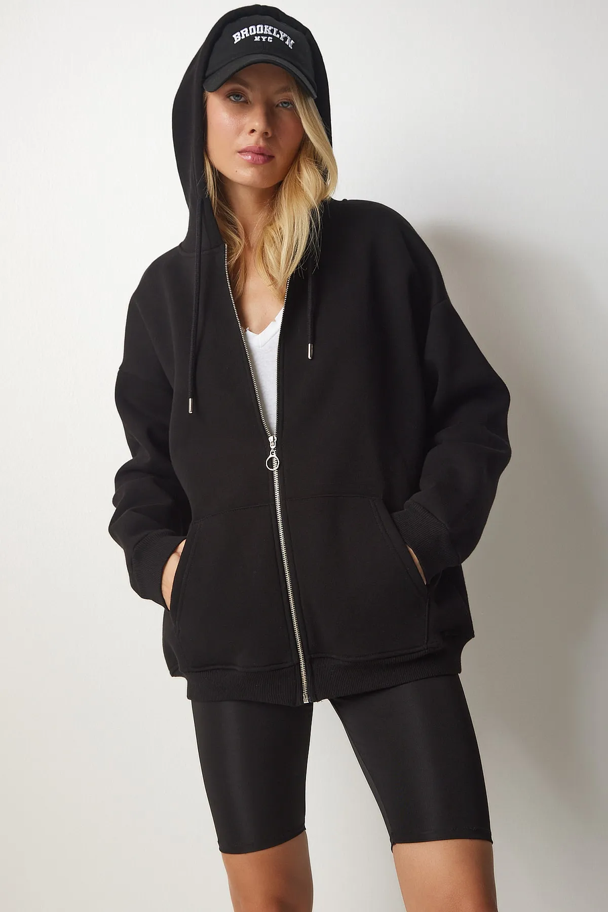 Happiness İstanbul  Sweatshirt - Schwarz - Oversized