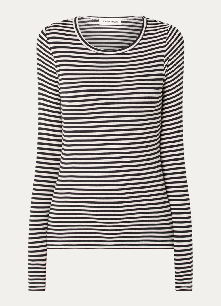 Tricou cu mânecă lungă în dungi și decolteu rotund de la Sofie Schnoor.
