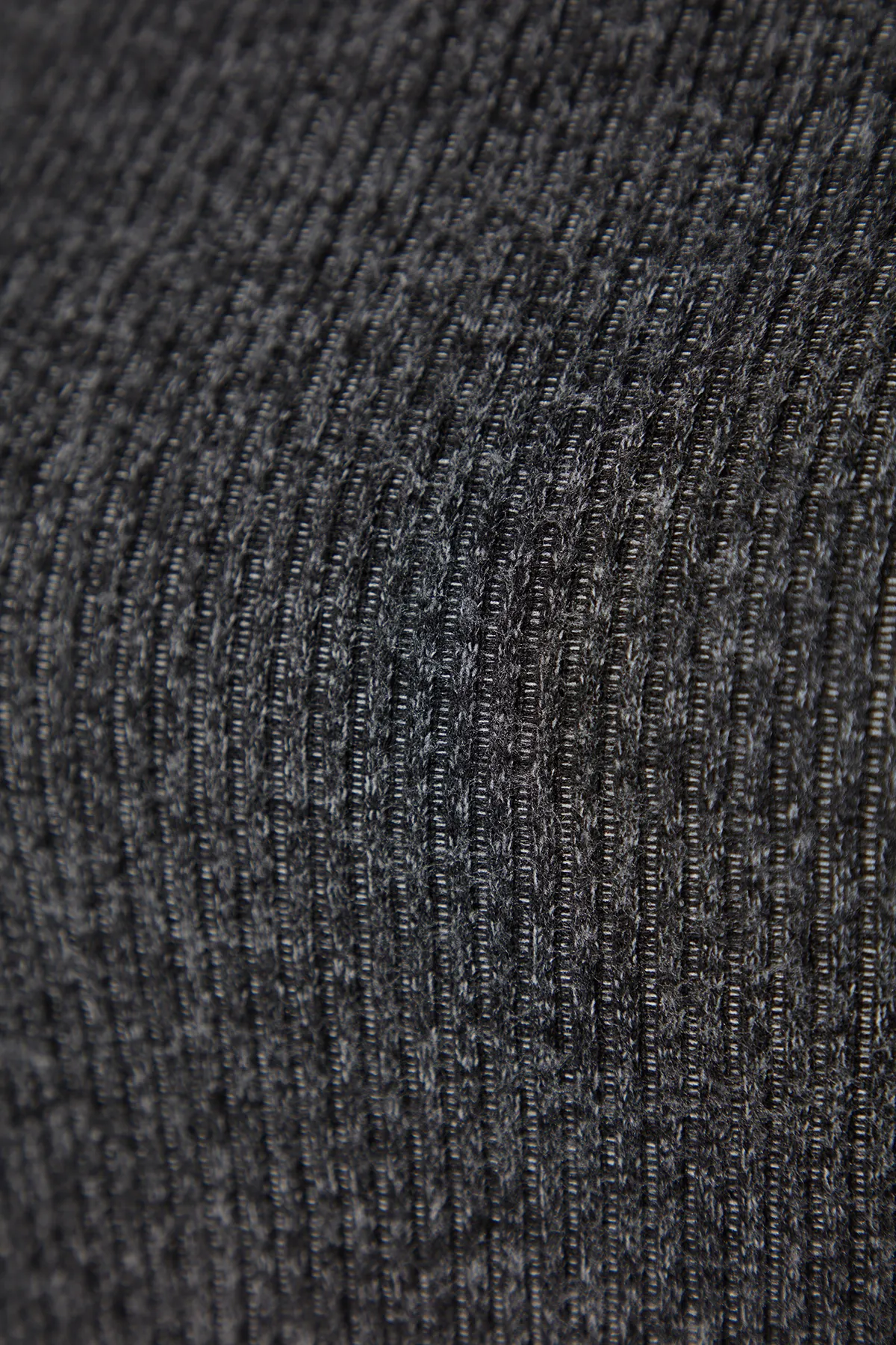 Trendyol Collection  Anthrazitfarbenes, geripptes, flexibles, gerades Maxi-Strickkleid mit Rollkragen TWOAW24EL00621