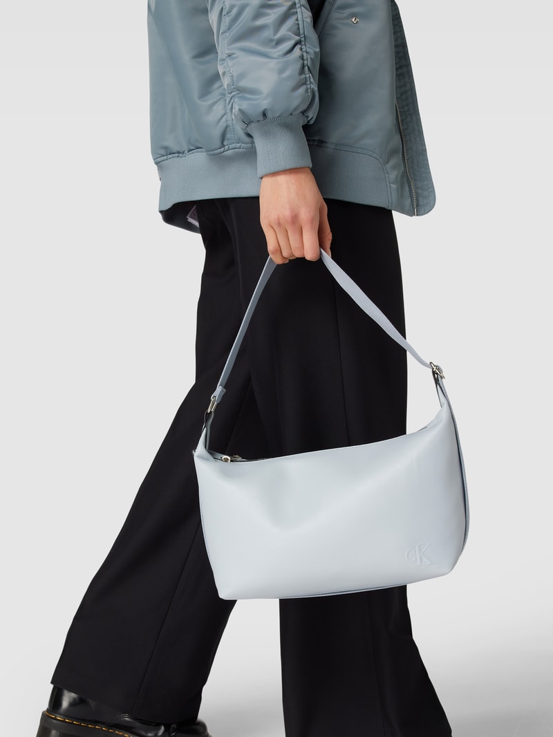 Handtasche mit Label-Details in hellblau