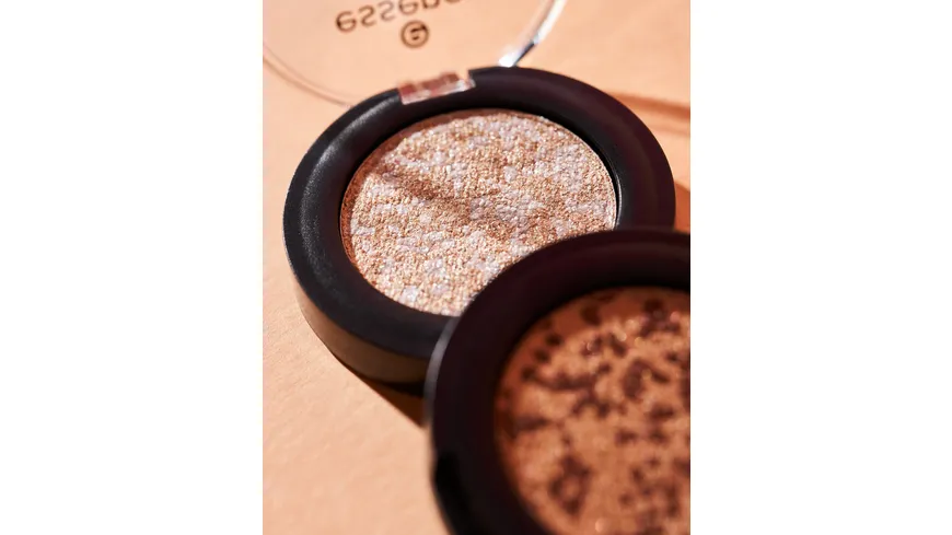 essence Soft Touch Eyeshadow 2 g 07 - Bubbly Champagne