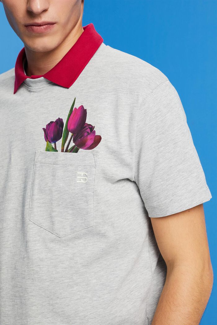 Jersey-T-Shirt mit Print an der Tasche