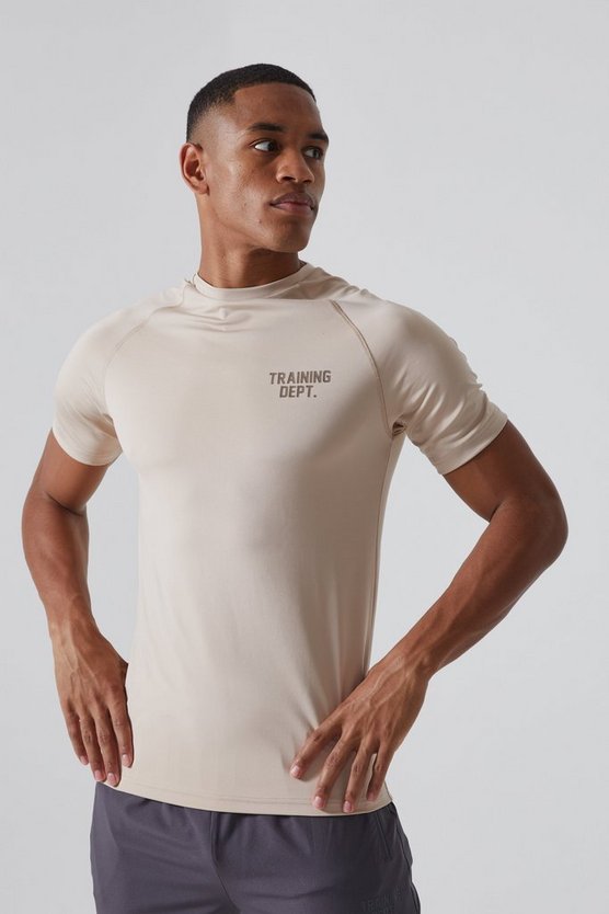 Man Active Training Dept Muscle-Fit T-Shirt