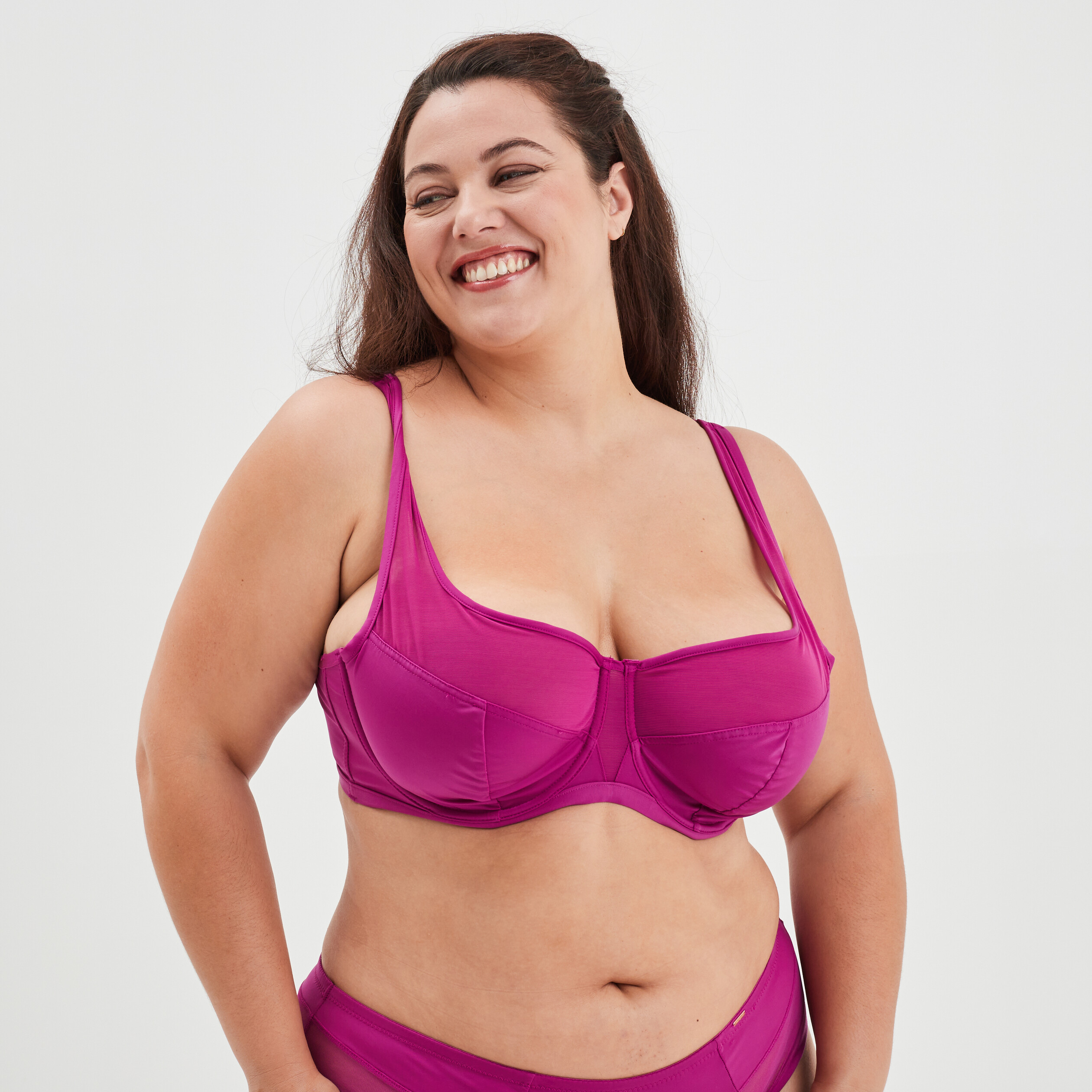 Soutien-gorge corbeille microfibre Izold violet femme grande taille | La Halle