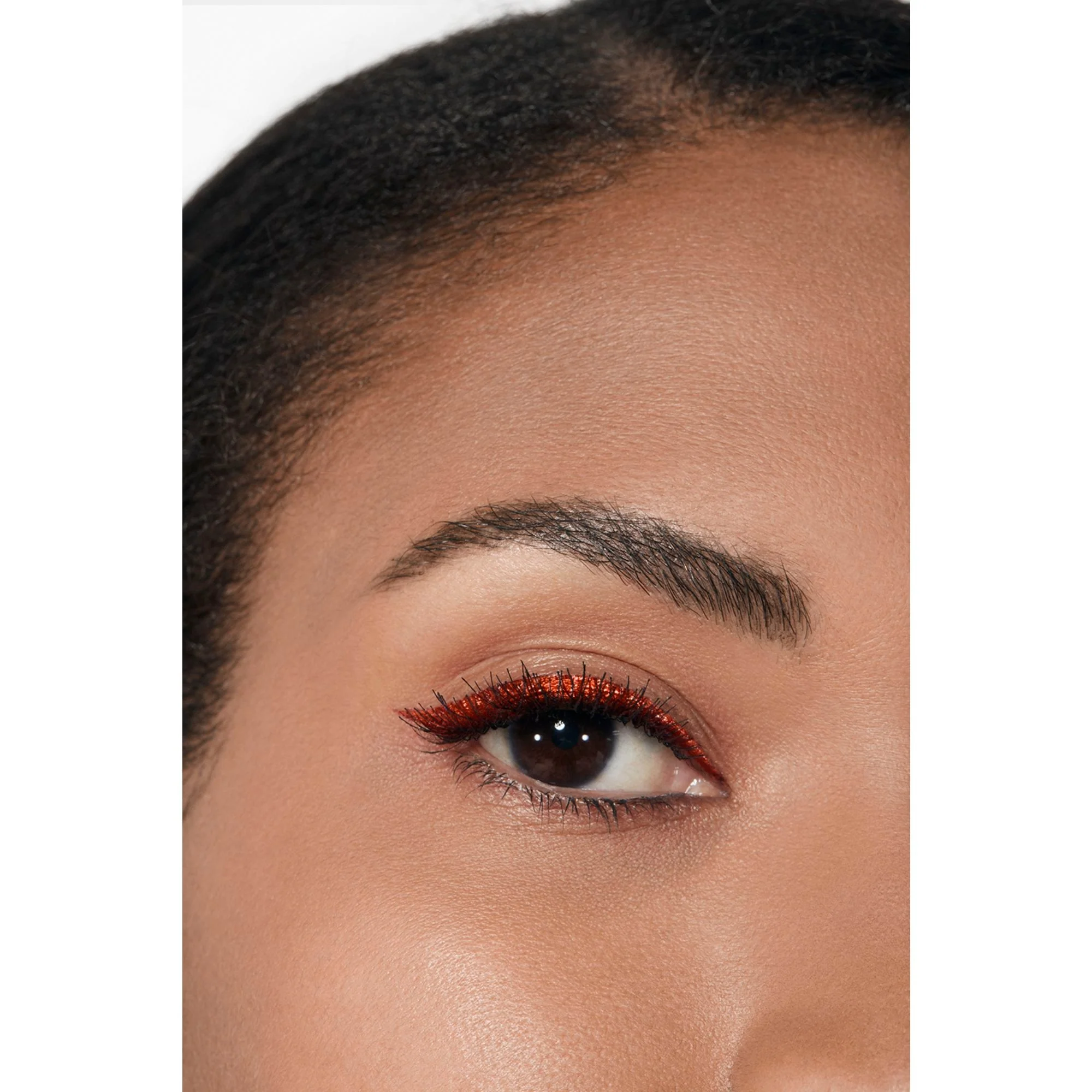 LE LINER DE CHANEL - DELINEADOR DE OJOS LÍQUIDO ULTRA PRECISO, DE LARGA DURACIÓN E IMPERMEABLE