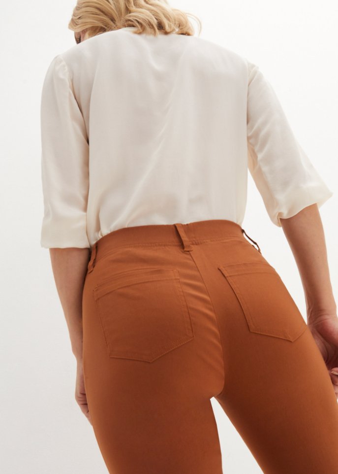 Stretch-Schlupfhose mit Zierknöpfen