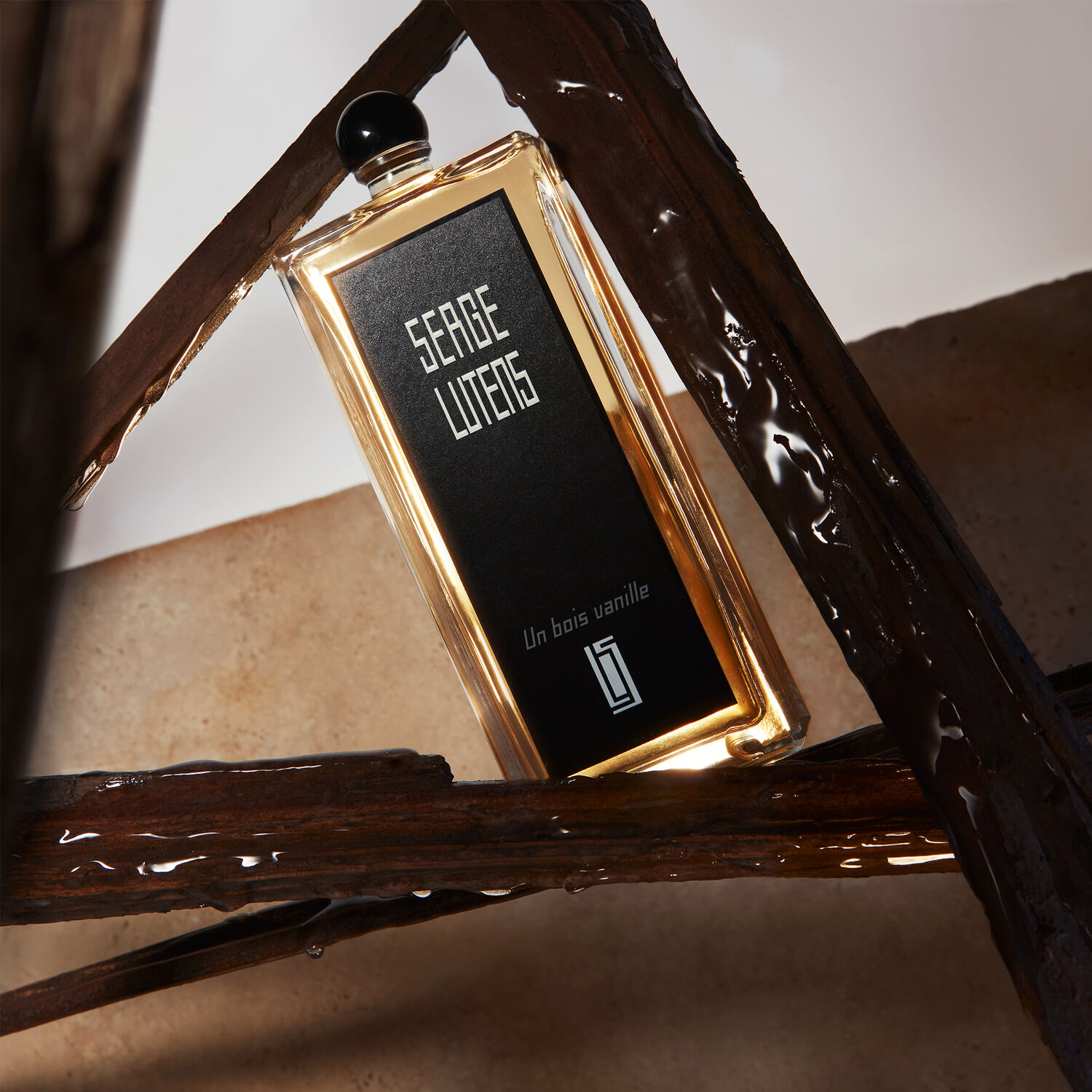 Serge Lutens Un Bois Vanille Eau de Parfum
