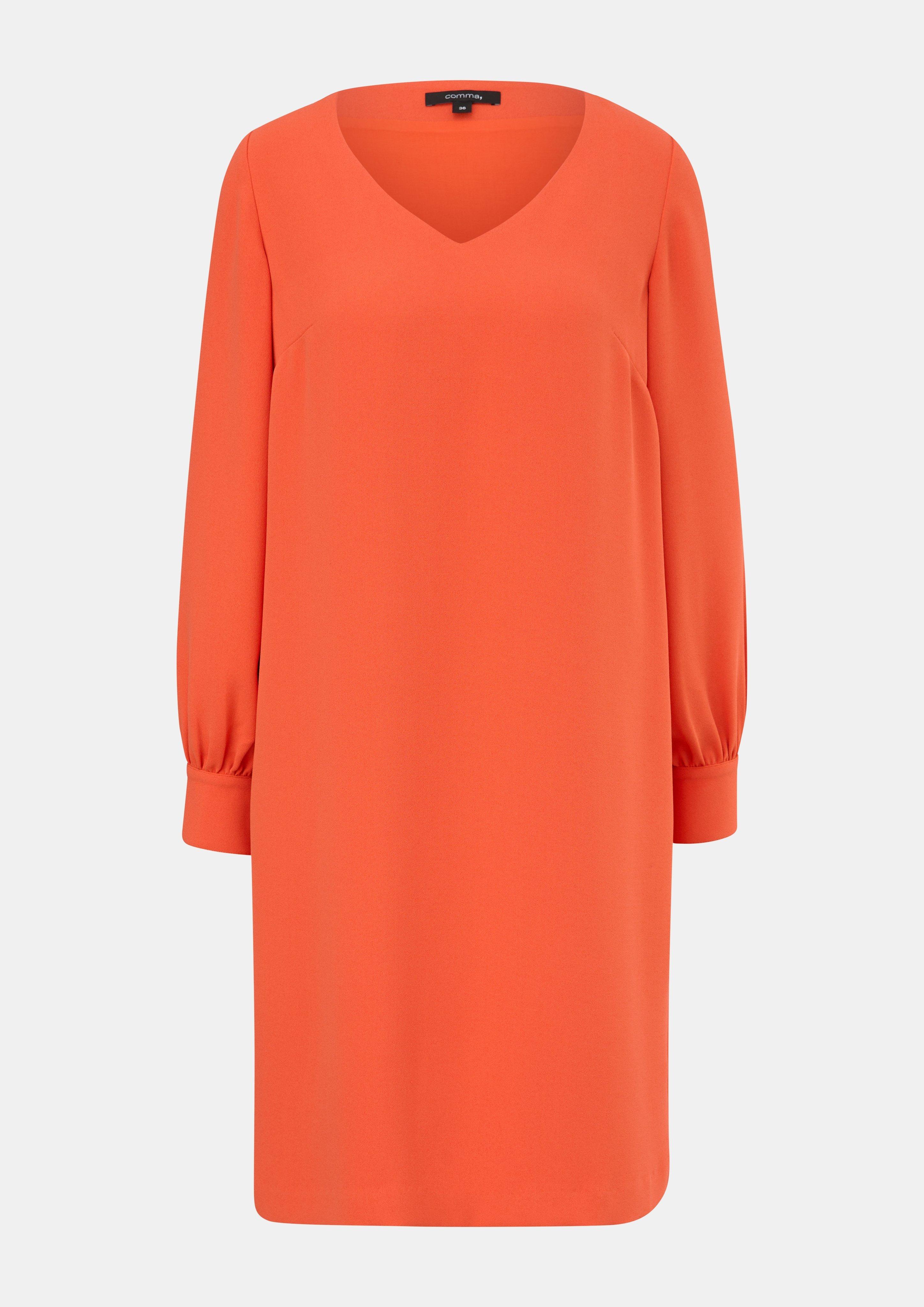 Kleid aus Crêpe - orange