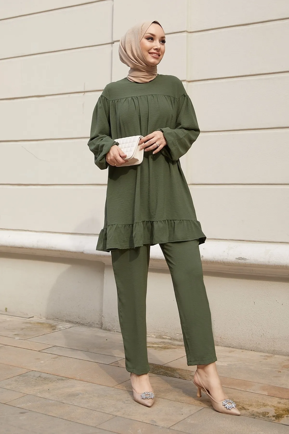 InStyle  Lively Rock-Rüschen-Doppelset – Khaki