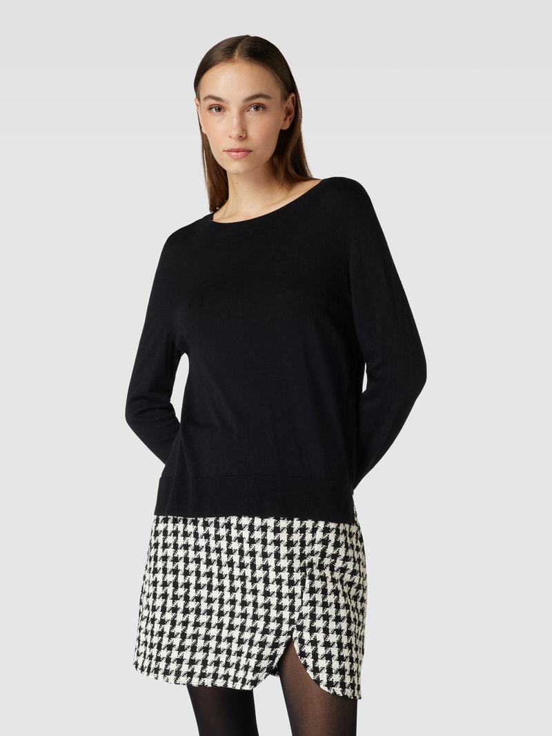 Strickpullover mit Rundhalsausschnitt in black