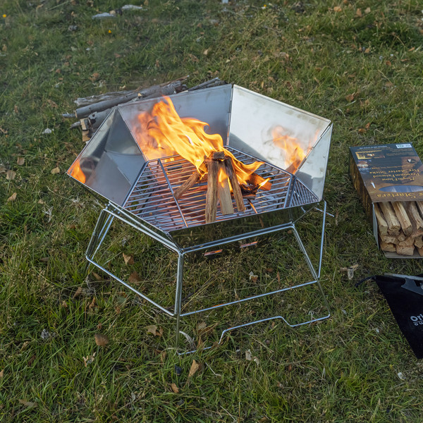 GRILL- UND FEUERSCHALE HEXAGON - Grill