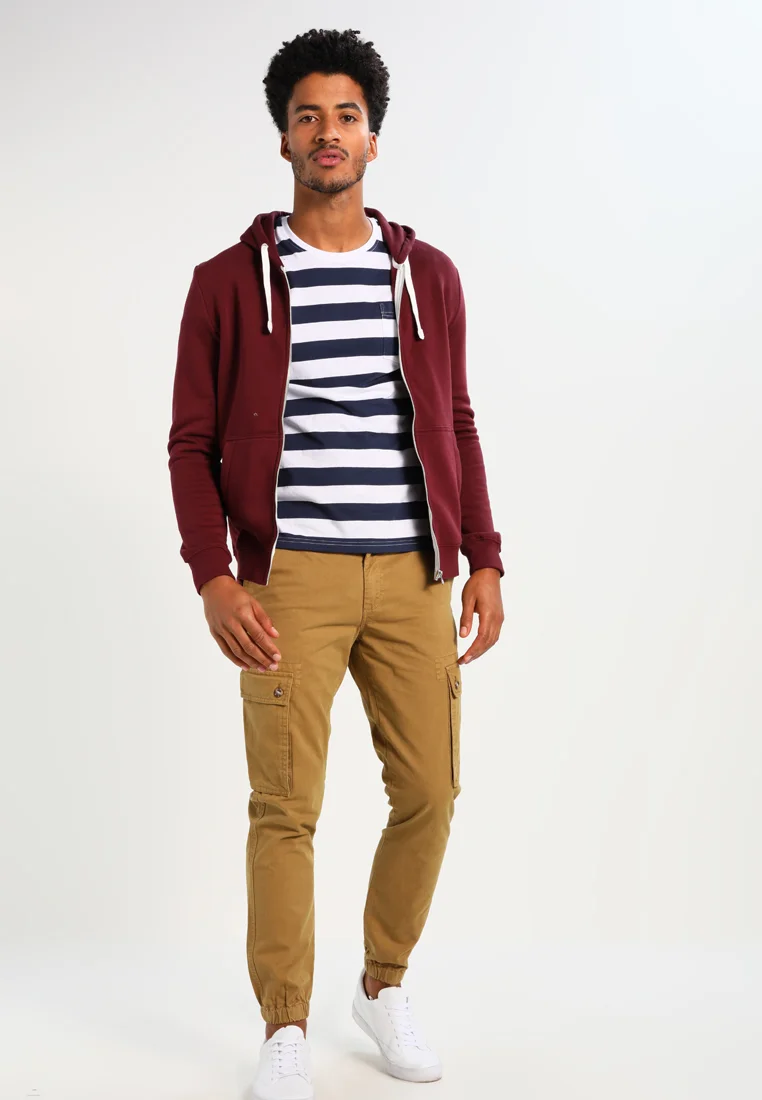 Pantalones cargo Pier One