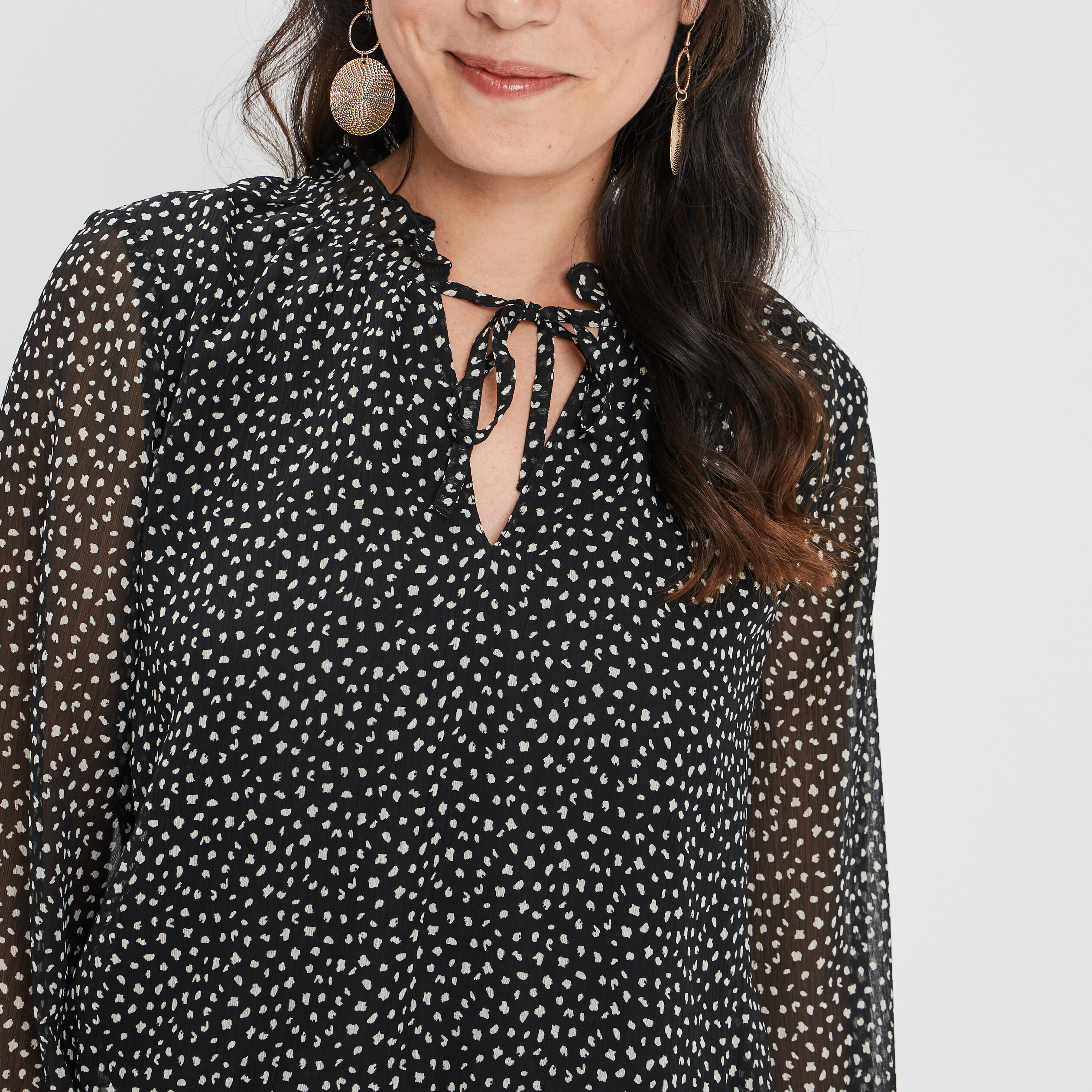 Blouse manches longues col montant noir femme | La Halle