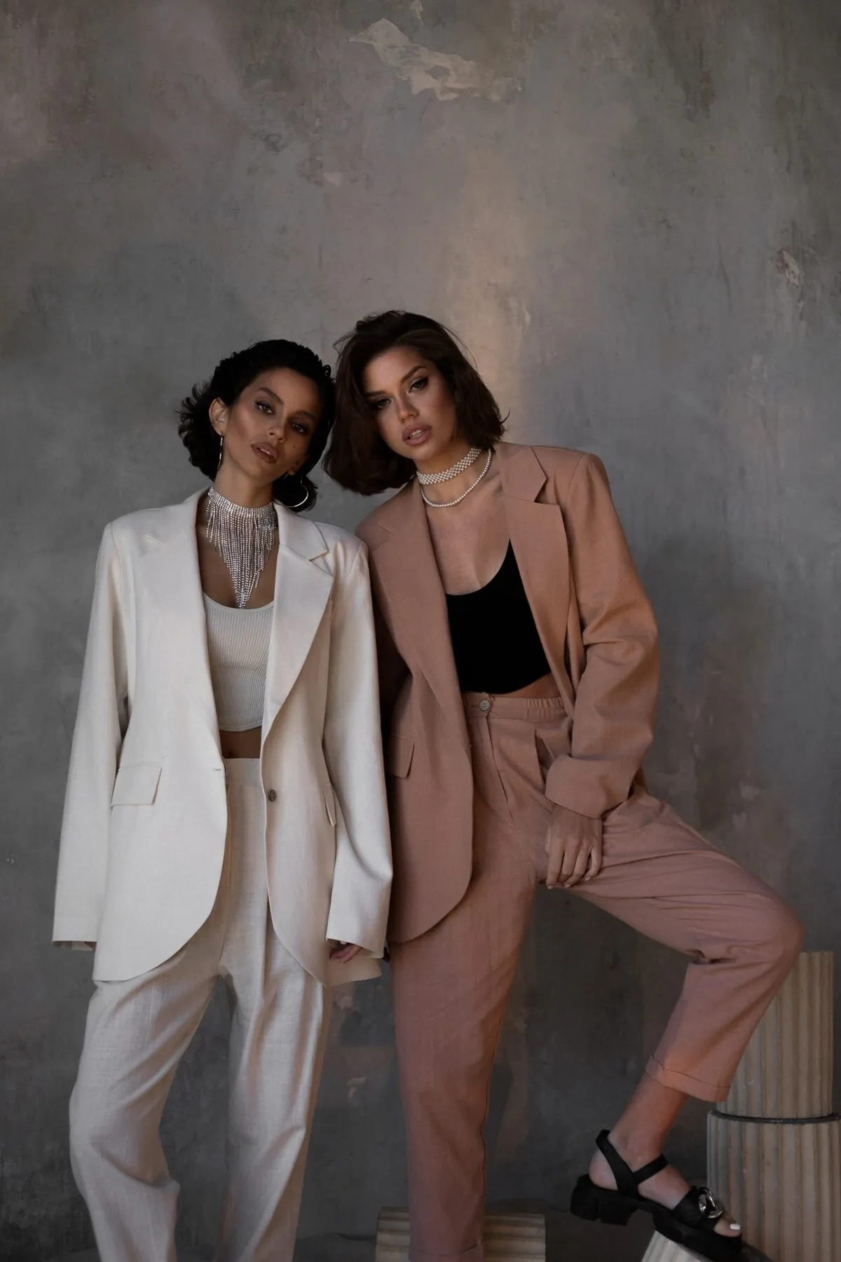 BOHEMAİ  Blazer-Jacken-Set aus lachsfarbenem Ponte-Leinen