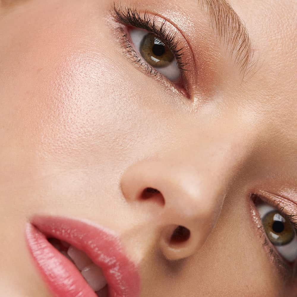 Bobbi Brown Pink Glow Collection Highlighting Powder