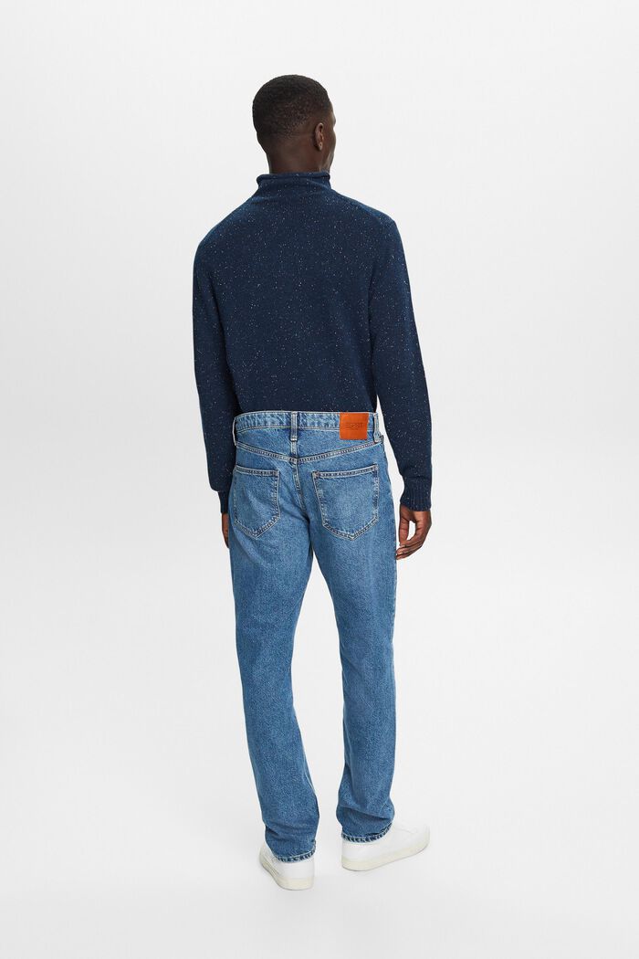 Jeans mit geradem Bein und mittlerer Bundhöhe