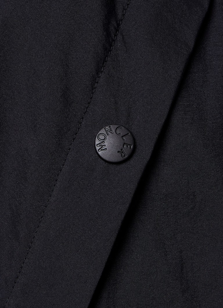 Pantaloni scurți Moncler cu croi larg și buzunare laterale