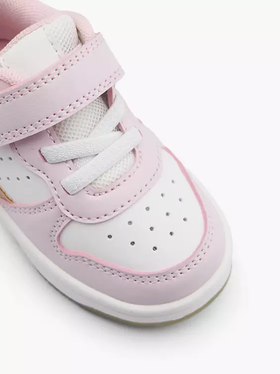 Graceland Sneaker