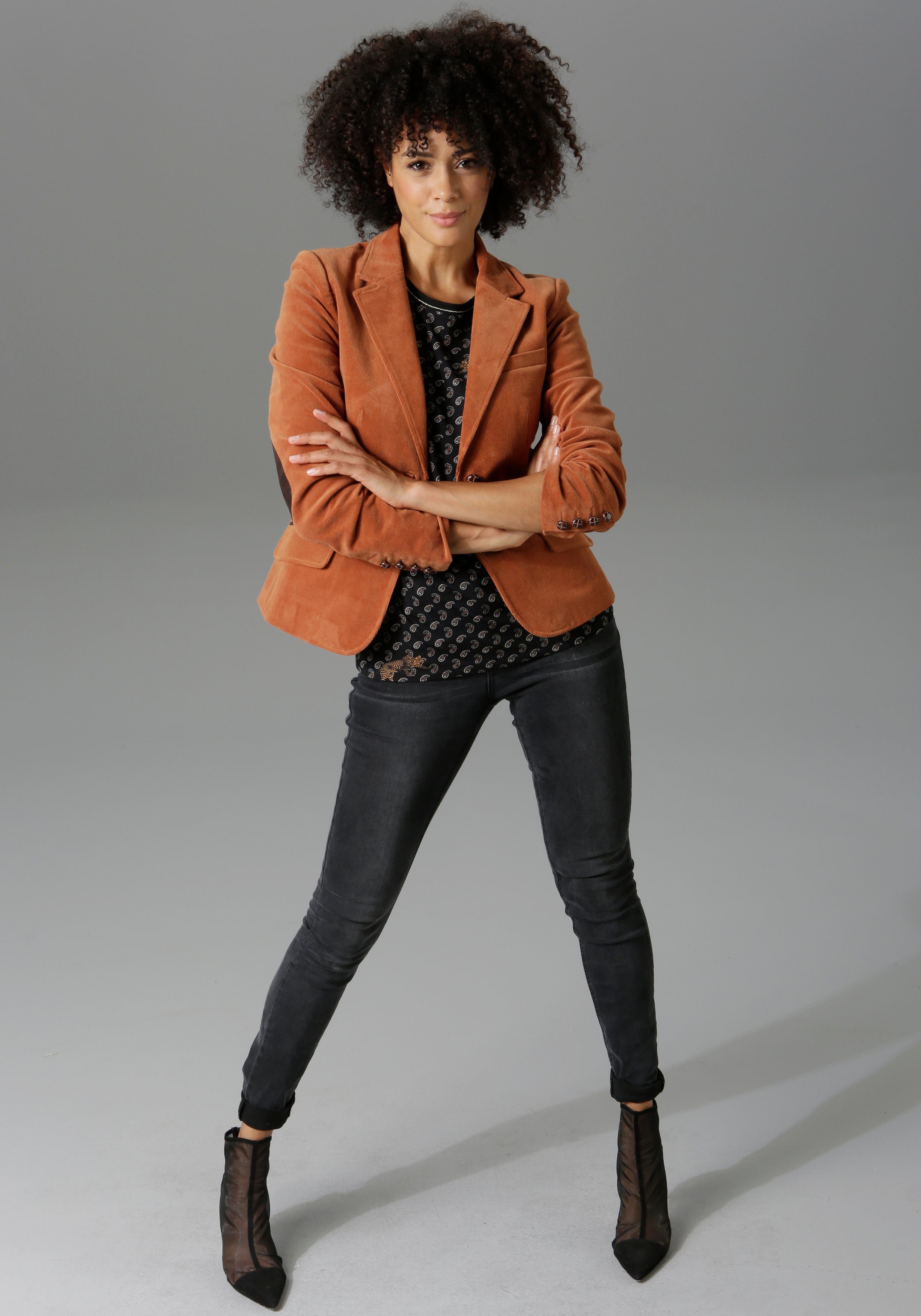 Aniston CASUAL Jackenblazer mit Lederimitat-Einfassungen und Ärmelpatches