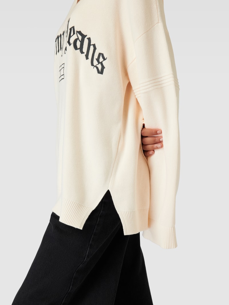 Strickpullover mit Label-Stitching Modell 'GRUNGE' in offwhite
