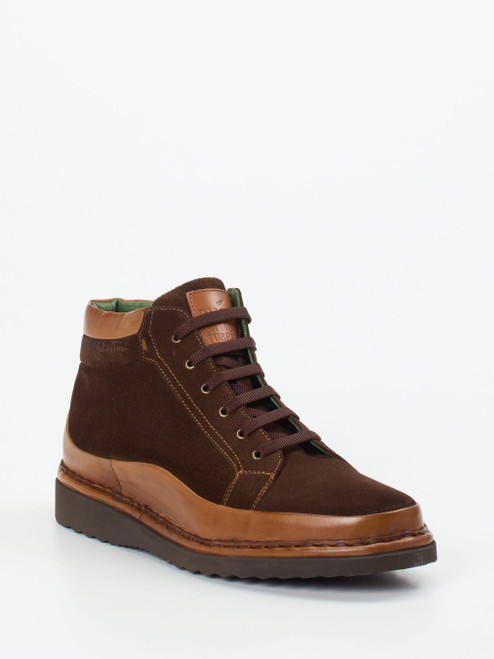 Boot-47012090751 Galizio Torresi