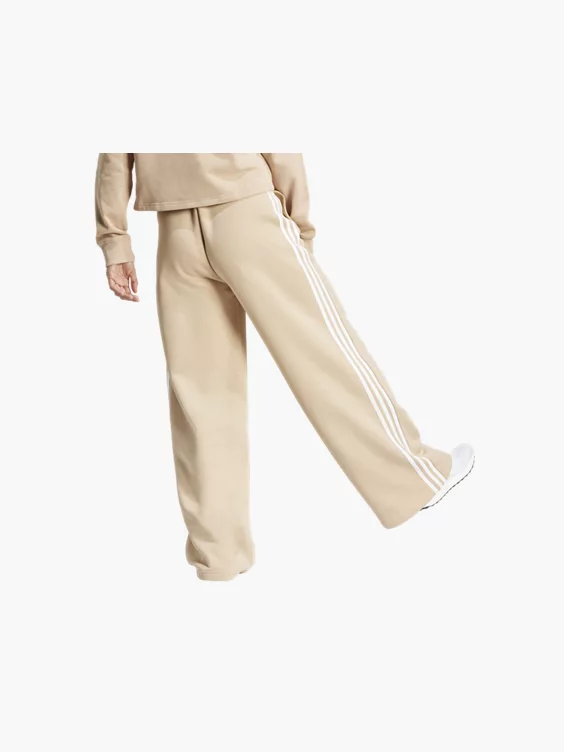 adidas 3 Streifen Essentials Oversized Jogginghose