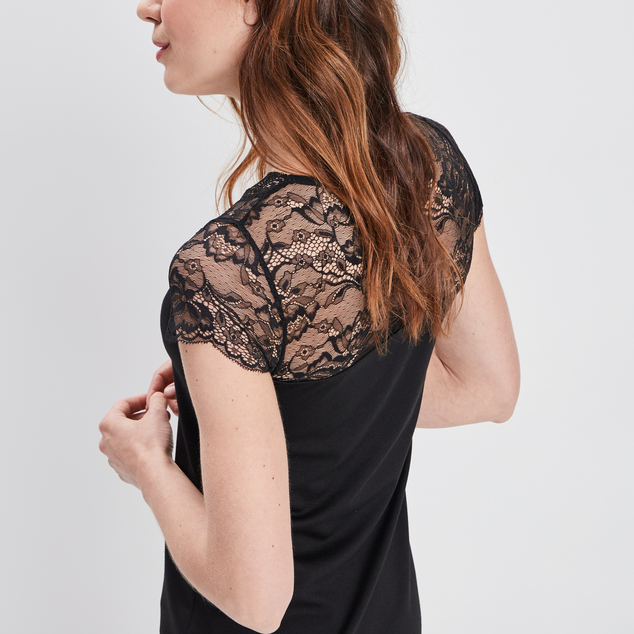Robe droite avec dentelle noir femme | La Halle
