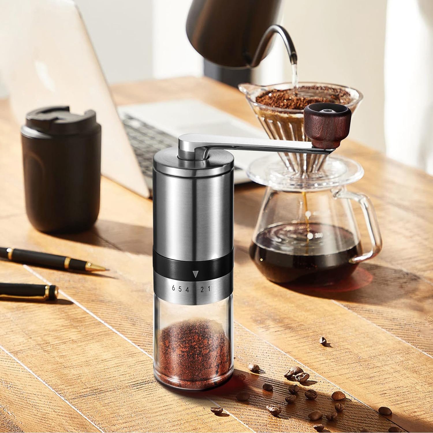 HYIEAR Kaffeemühle Manuelle, Edelstahl und Glas, 6 Verstellbarer Mahlgrad, Keramikmahlwerk, 15,00 g Bohnenbehälter, 110ml Pulverbehälter, inkl. Siebträgeradapter und Reinigungspinsel