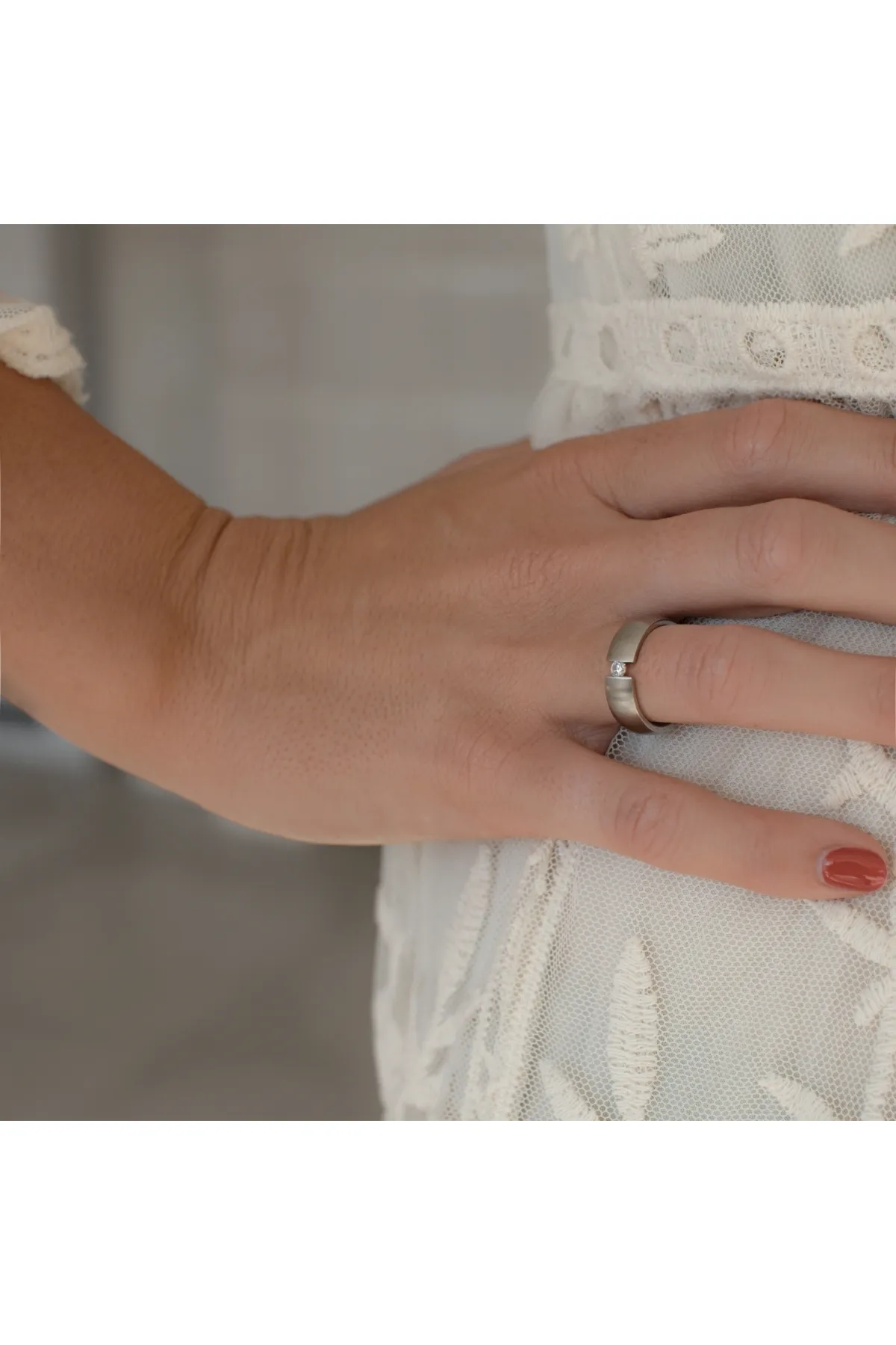 Trilani  Ring mit Kristallen von Swarovski® Ring Edelstahl verziert mit Kristallen von Swarovski® weiß
