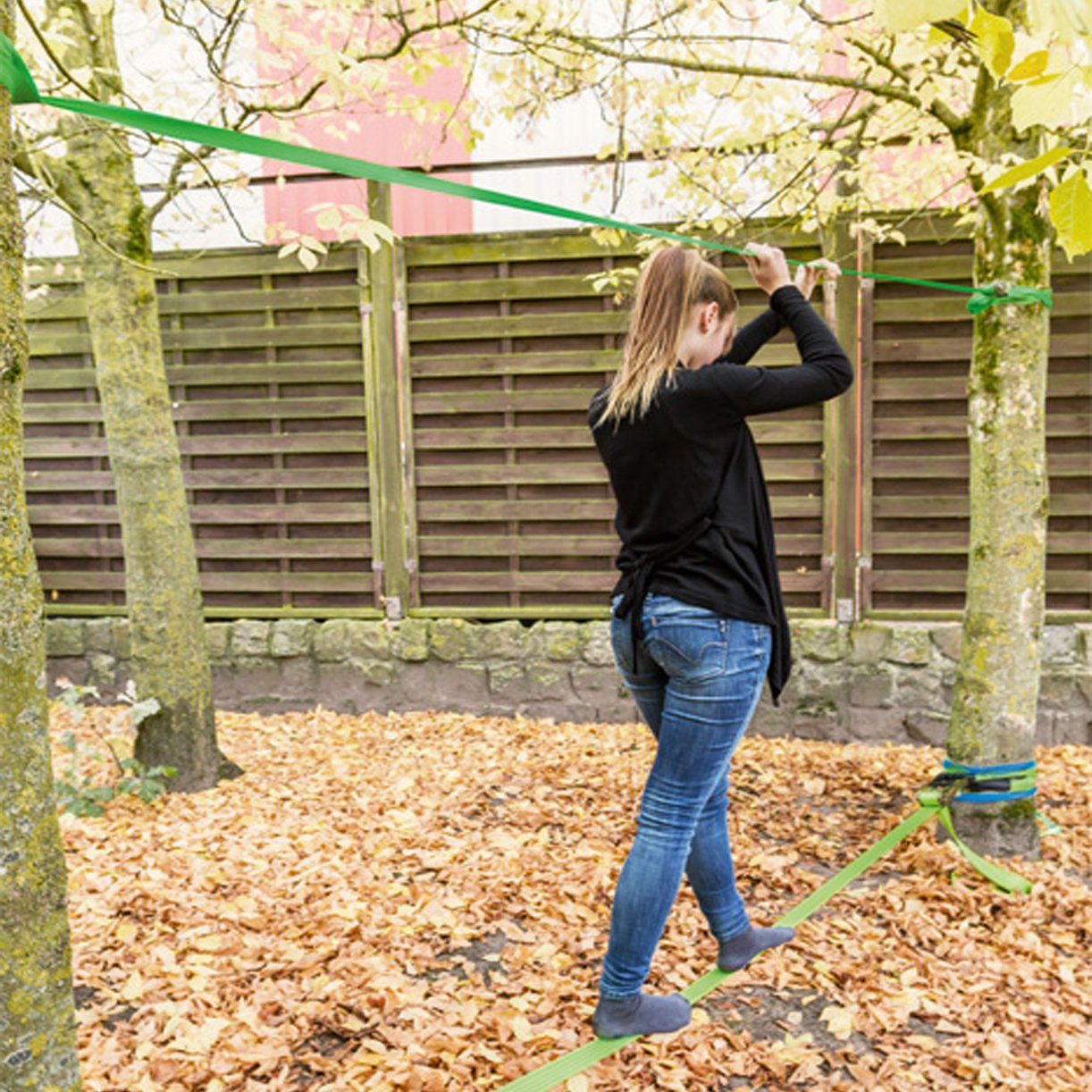 Small Foot Slackline Slackline Set inkl. Baumschutz, aktiv den Gleichgewichtssinn trainieren