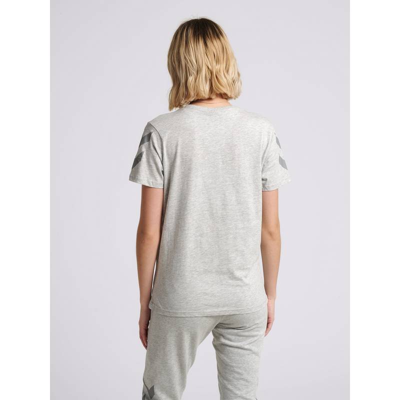 hummel hmlLEGACY CHEVRON T-SHIRT T-Shirt