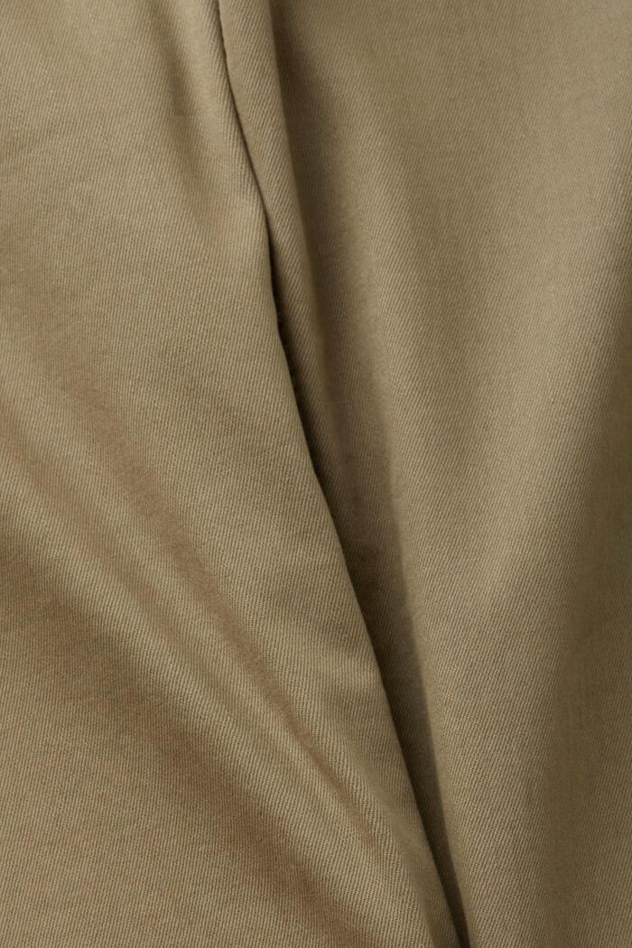 Capri-Jeans mit mittelhohem Bund