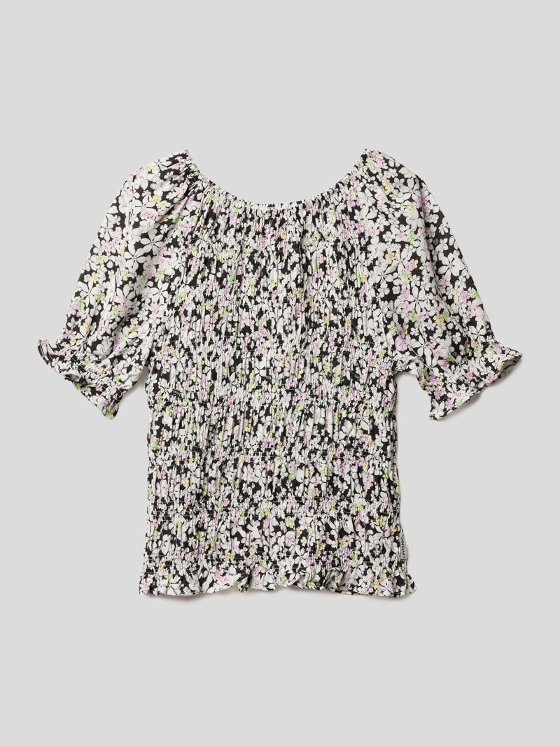 T-Shirt mit floralem Muster in schwarz