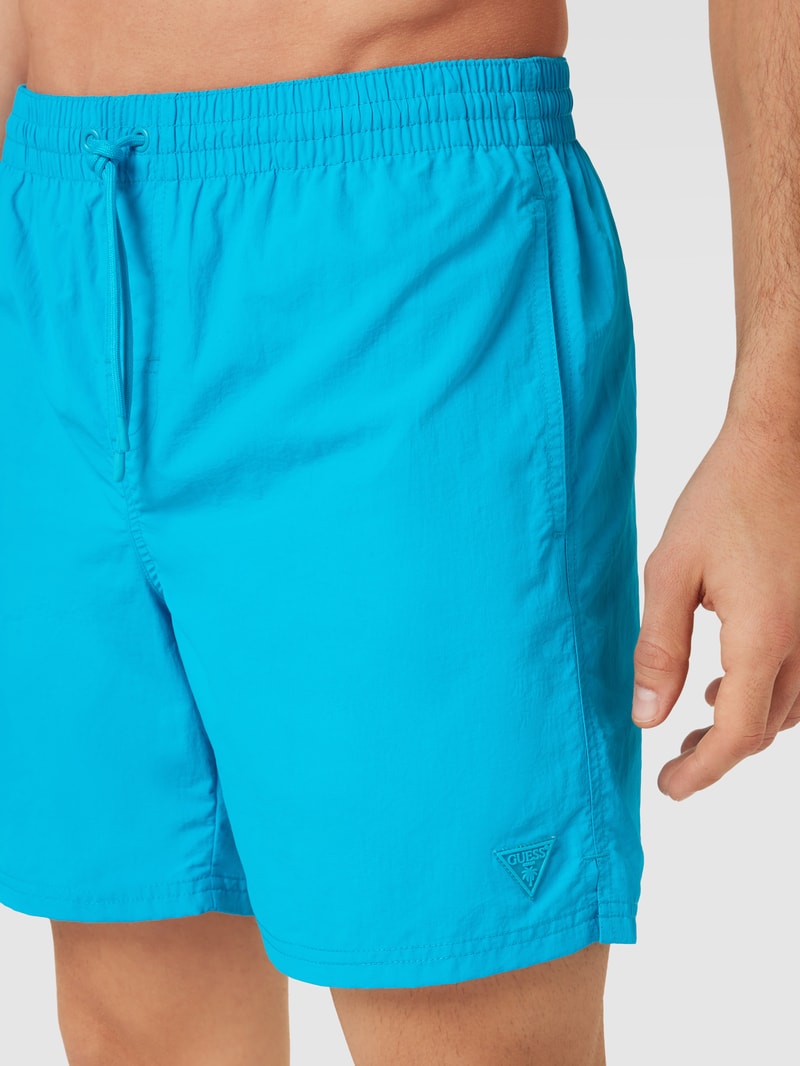 Badehose mit Label-Details in türkis