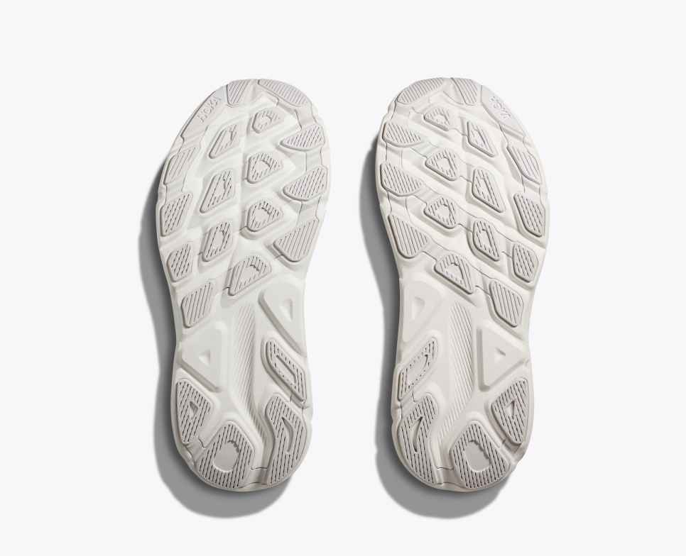 Clifton 9 White / Frost