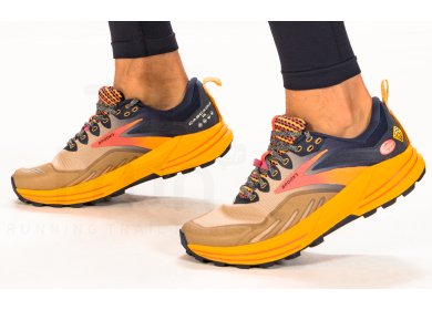 Brooks Cascadia 16 M