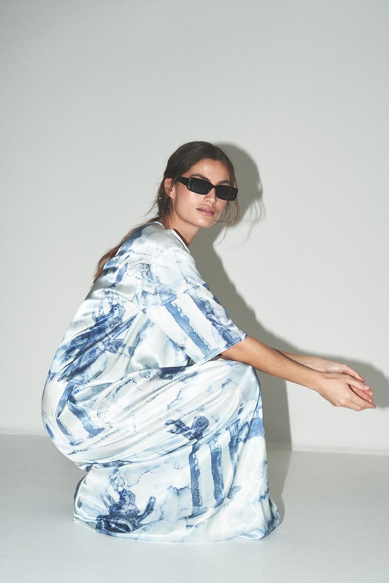 Maxikleid mit Skulptur-Collagen-Print