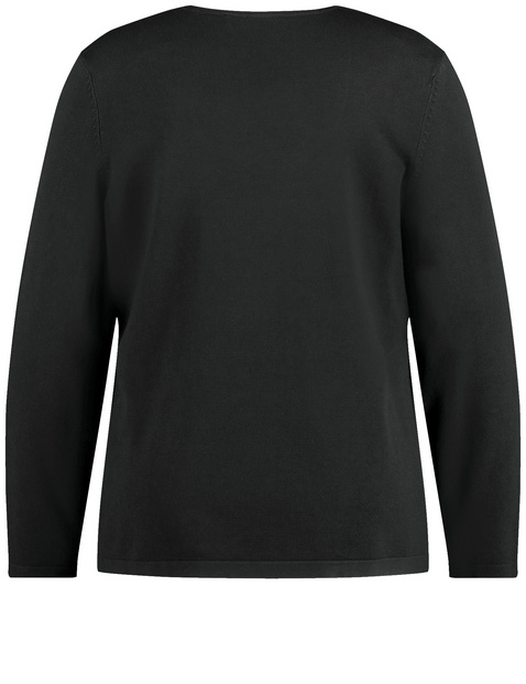 Figurbetonter Basic Pullover aus Feinstrick