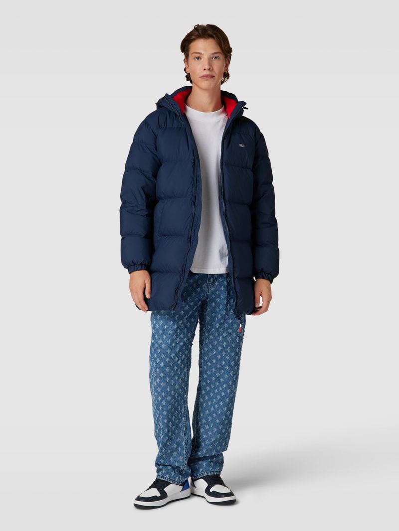 Steppjacke mit Label-Stitching in dunkelblau