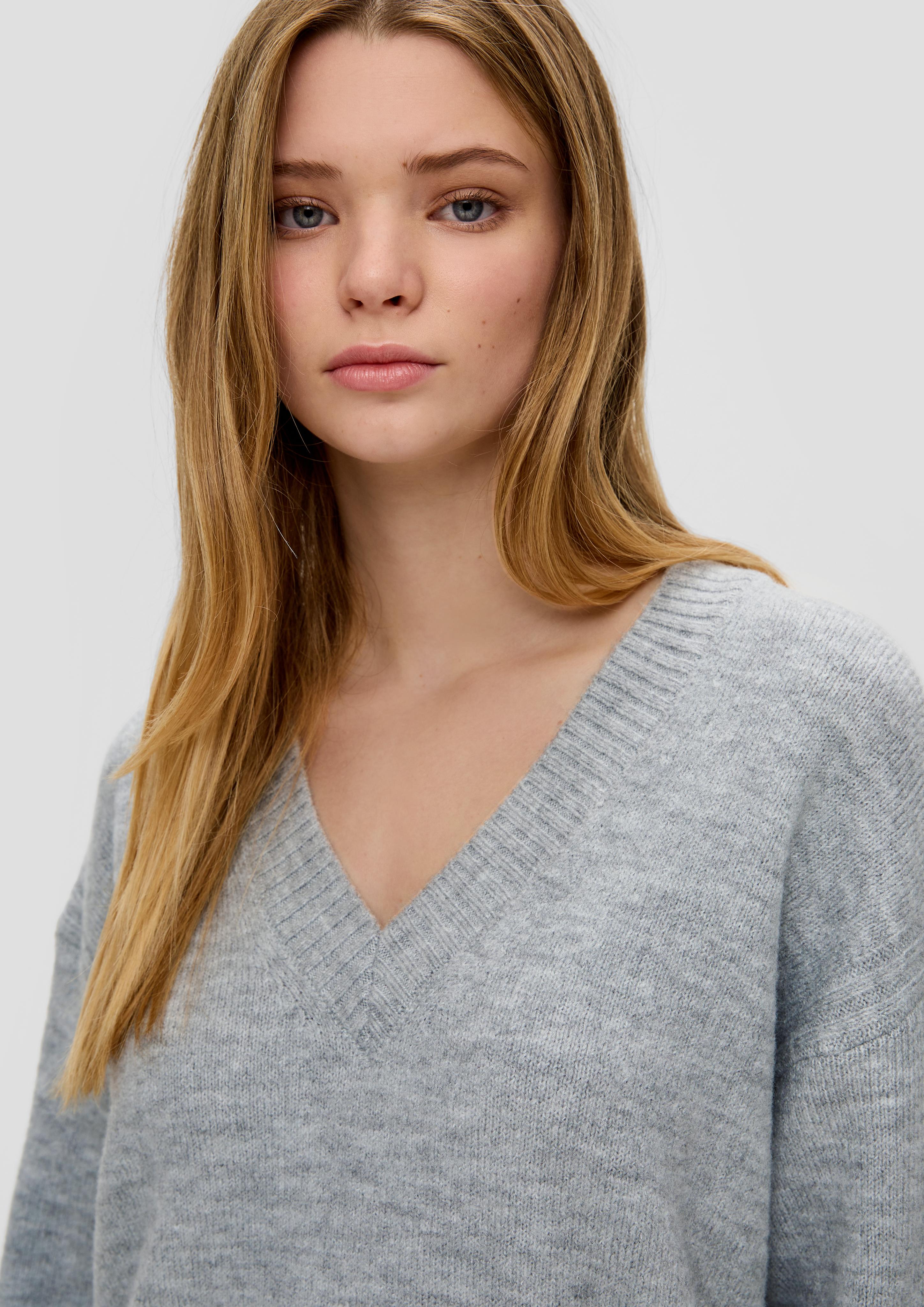 Strickpullover mit V-Ausschnitt  2151118-9400