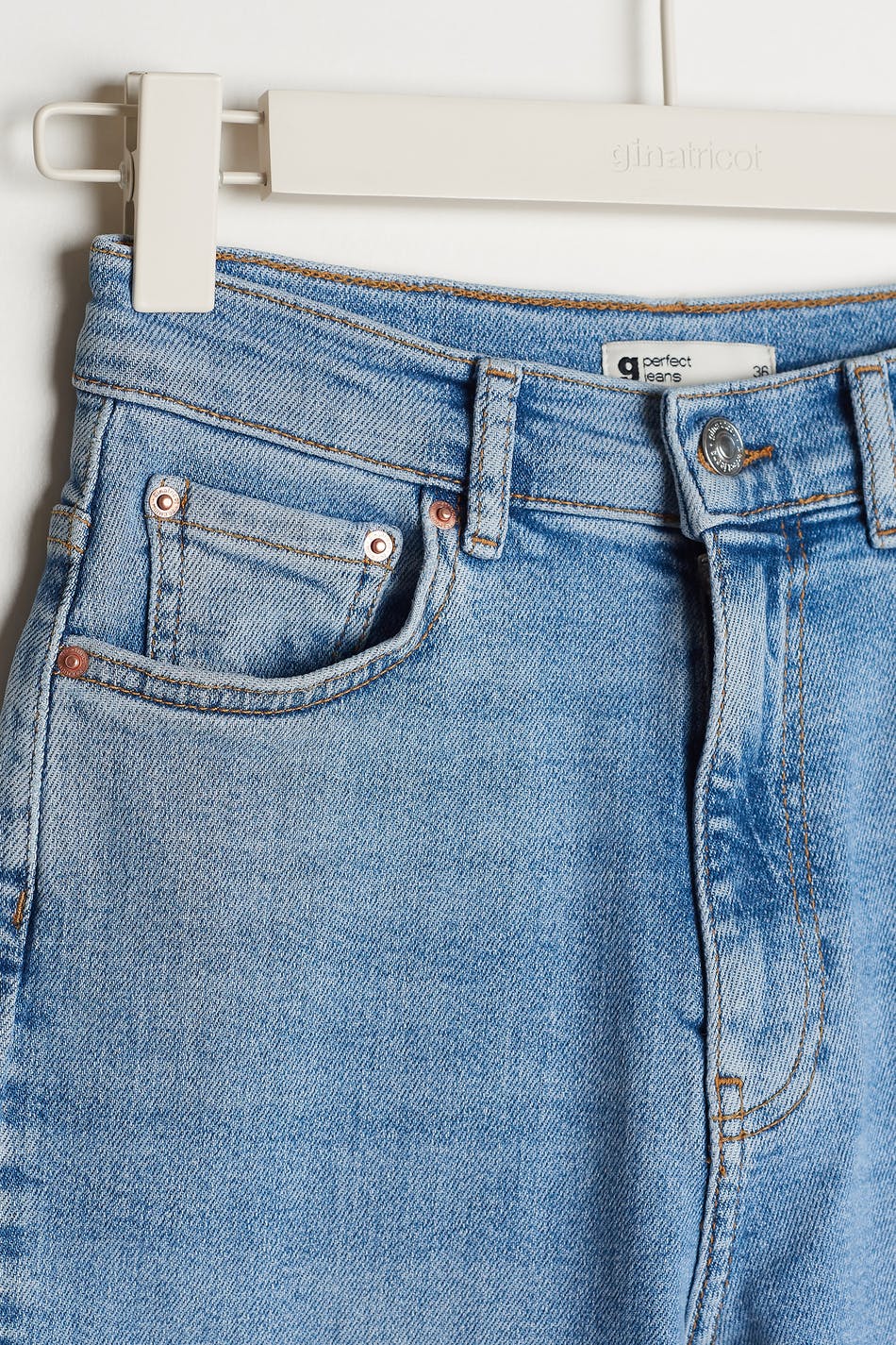 Comfy tall mom jeans